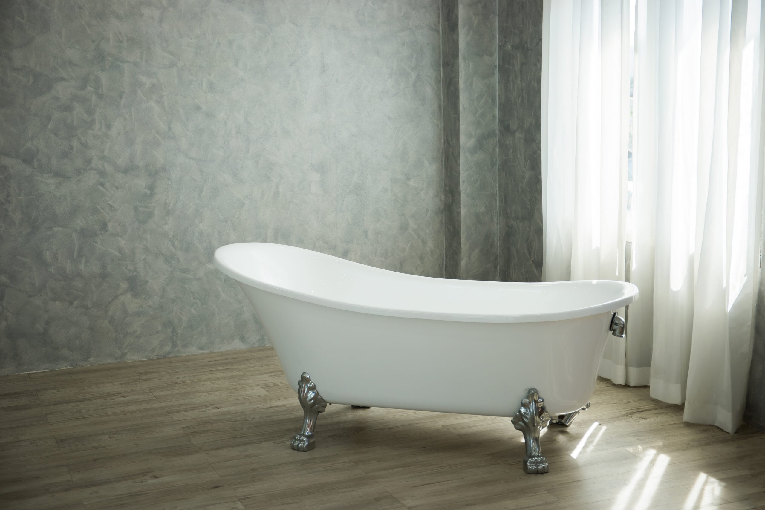 Bathtub Installation and Replacement