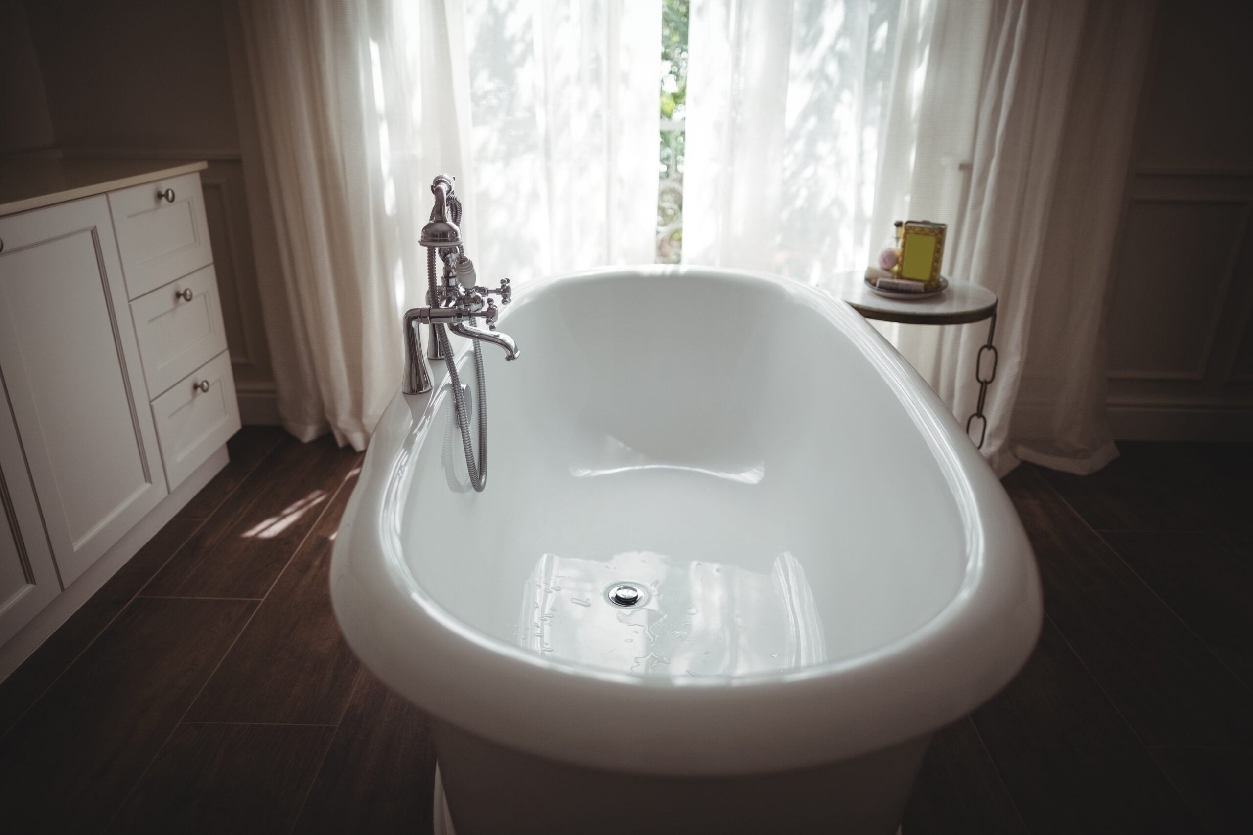 Bathtub Installation and Replacement