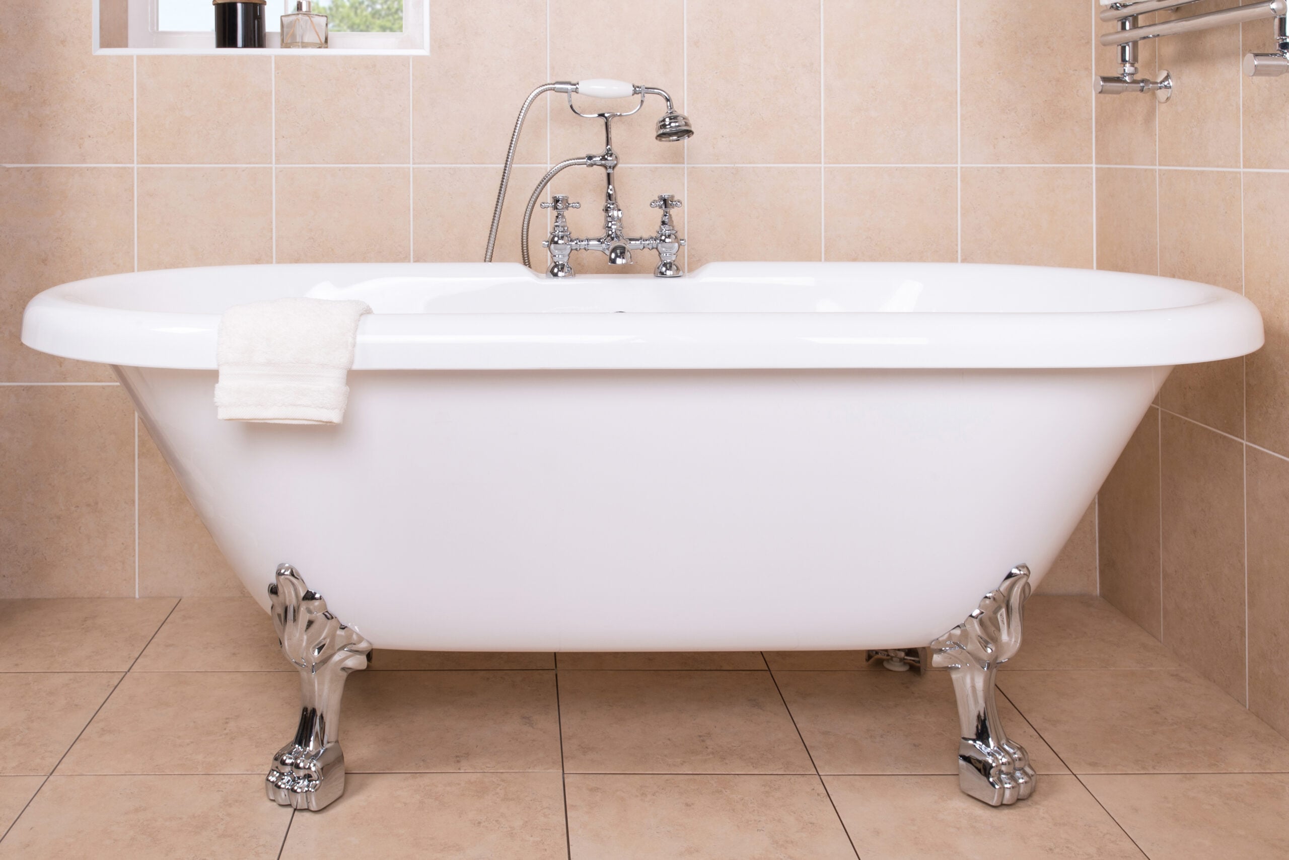 Bathtub Installation and Replacement