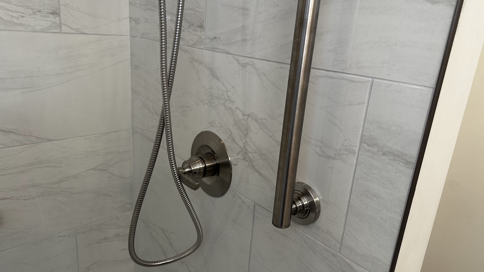 porcelain tile flooring installation cost comparison chart for Ocala homes
